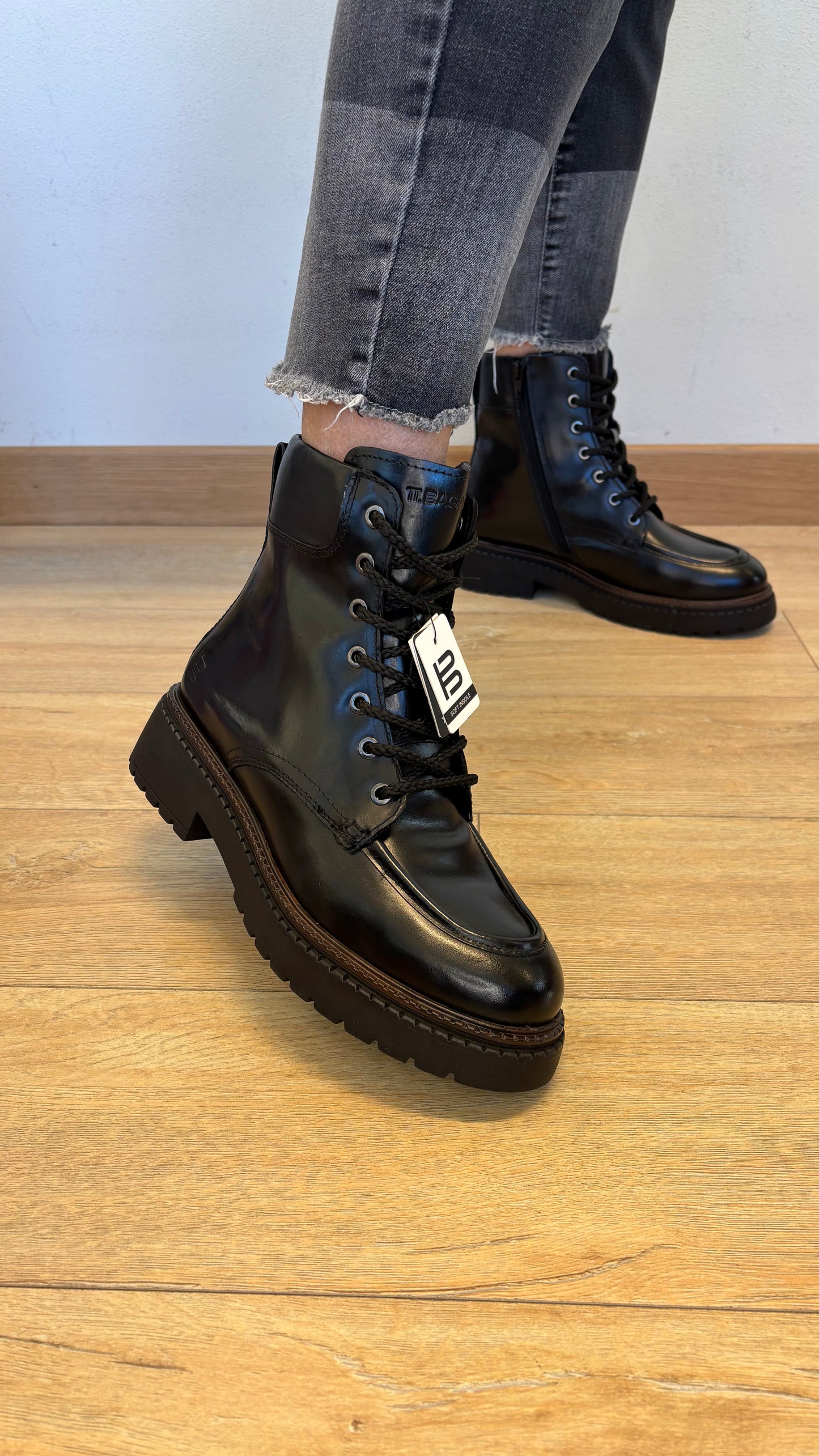 Bagatt in vera pelle | 1