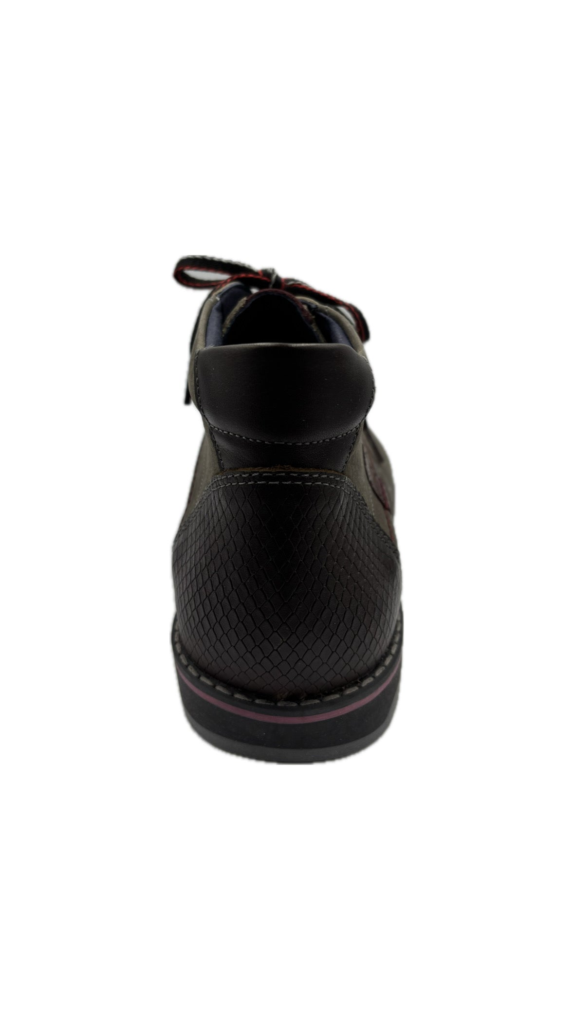 Scarpa stringata Fluchos