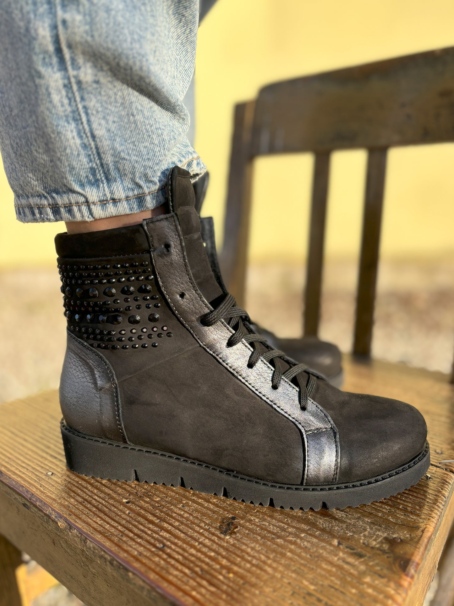 Scarpa stringata Piranha