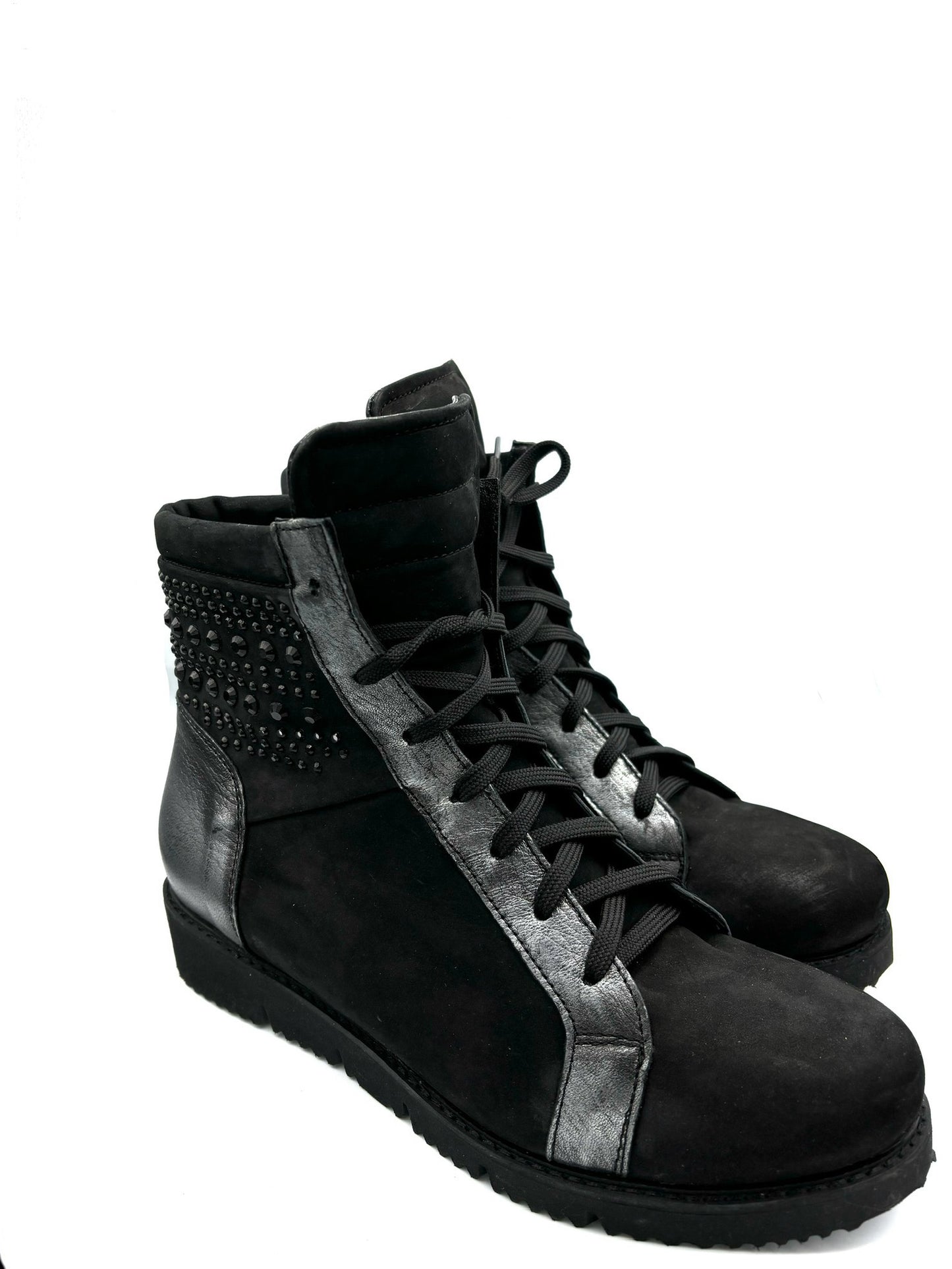 Scarpa stringata Piranha