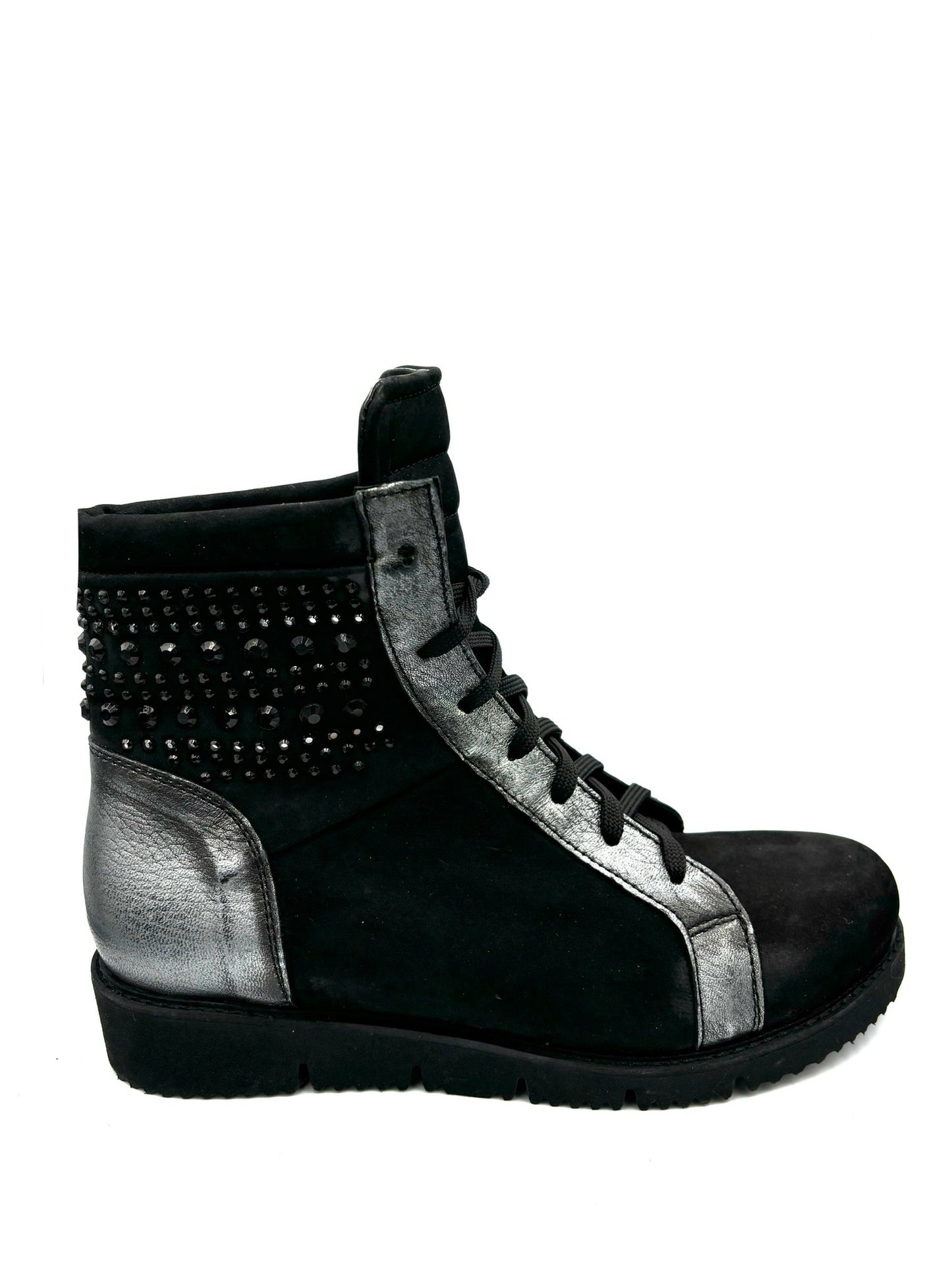 Scarpa stringata Piranha