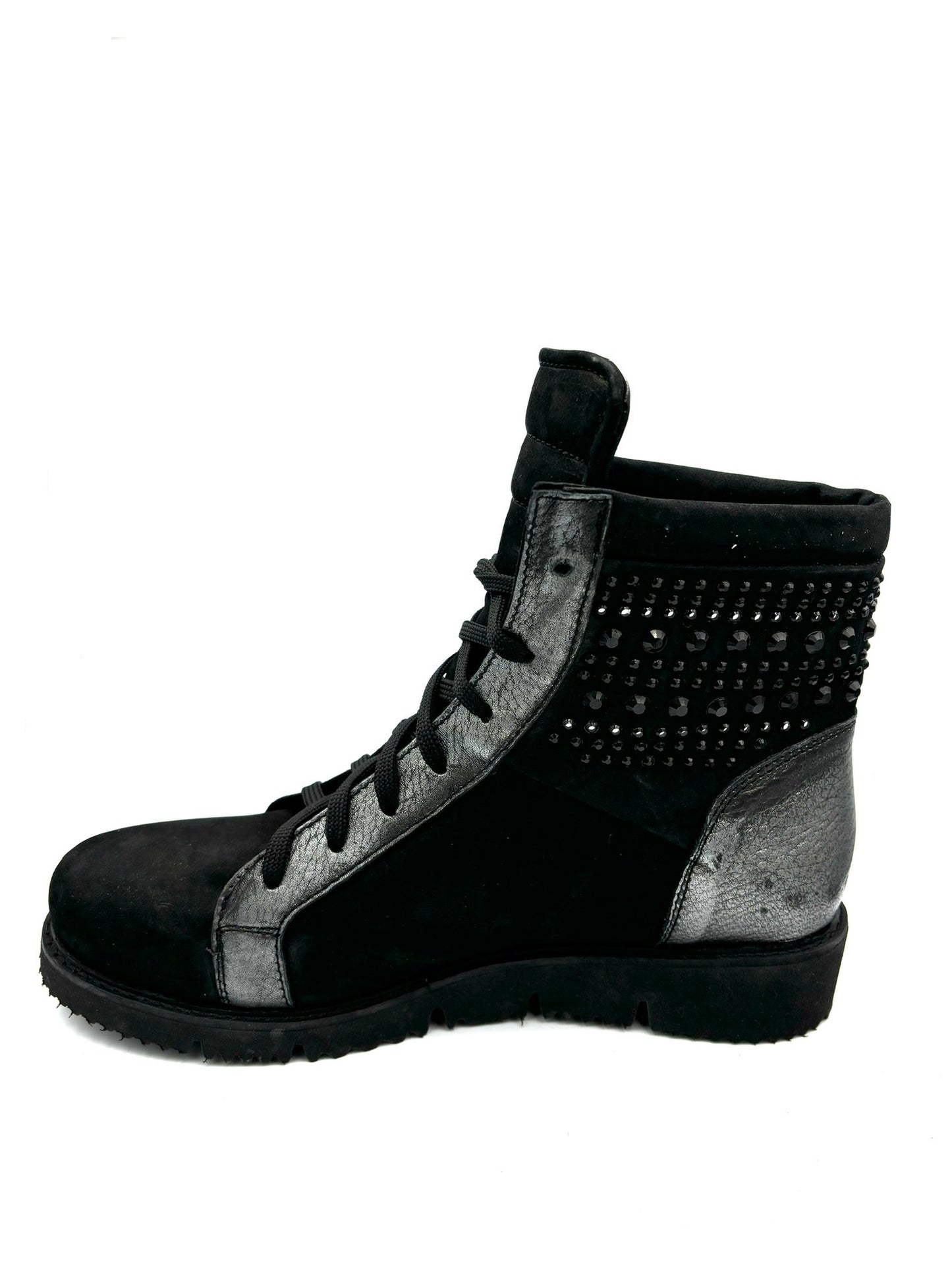 Scarpa stringata Piranha