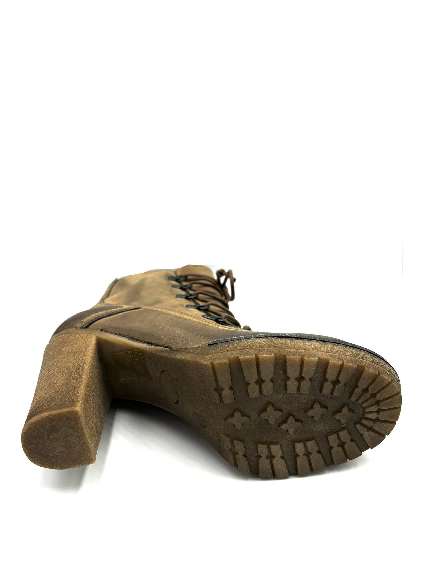 Stivaletto con tacco Pie libre