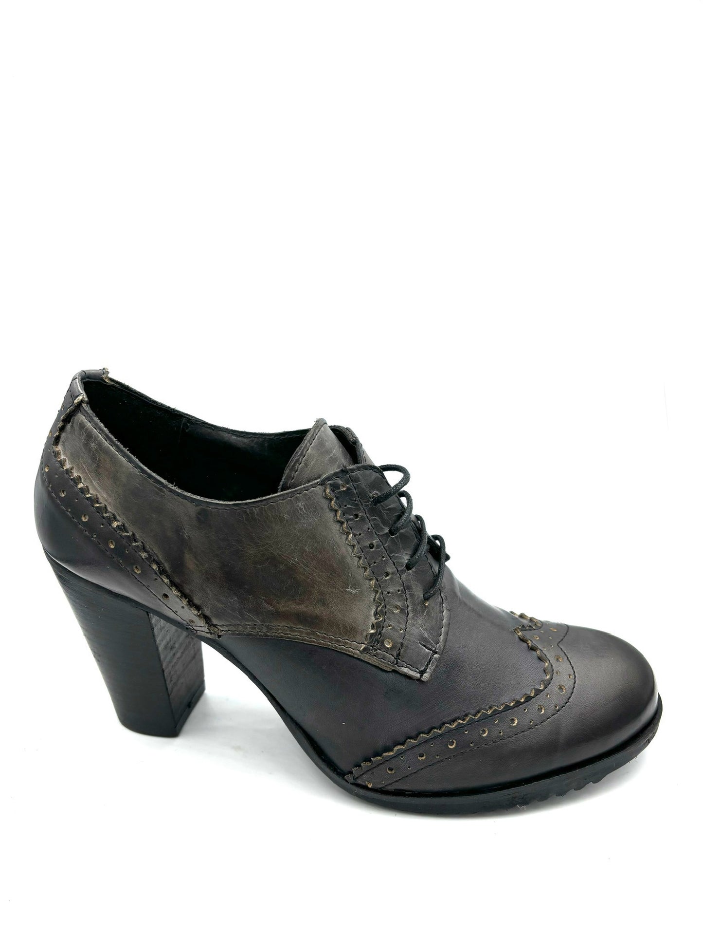 Scarpa con tacco Giordano moda