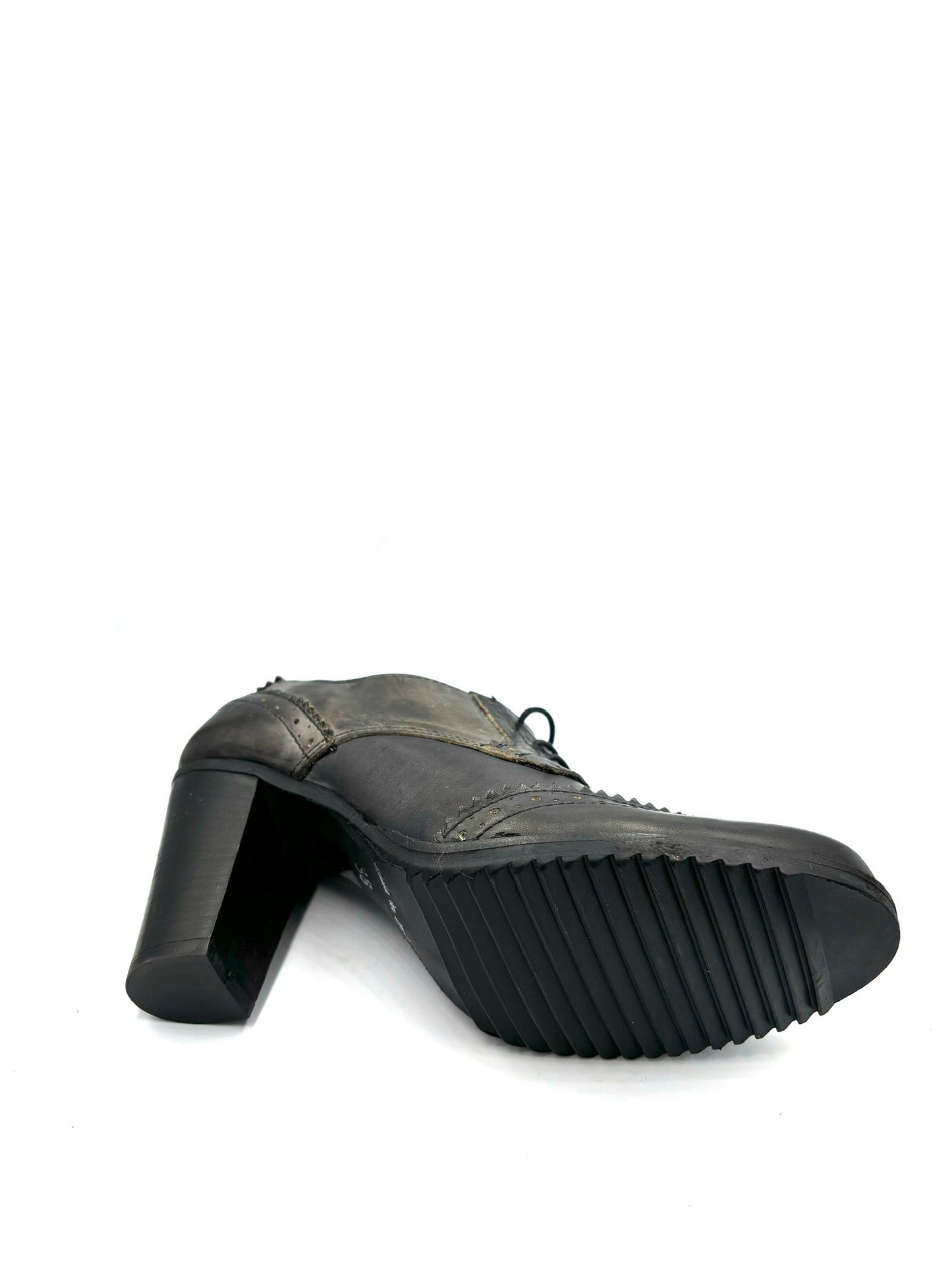 Scarpa con tacco Giordano moda