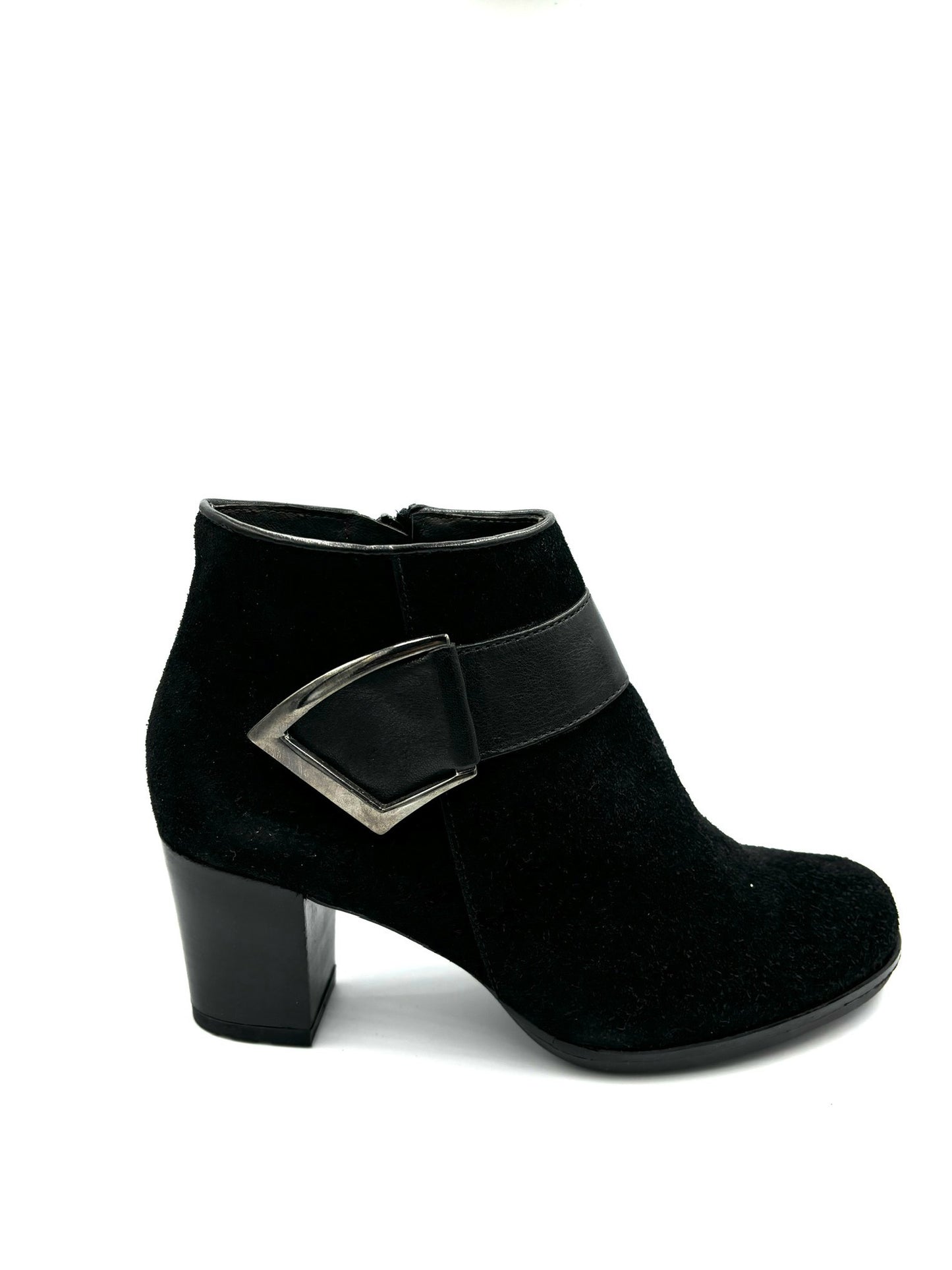 Stivaletto con tacco Gaja