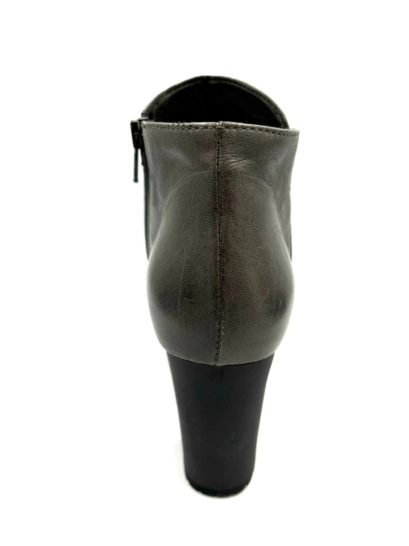 Stivaletto con tacco Gaja