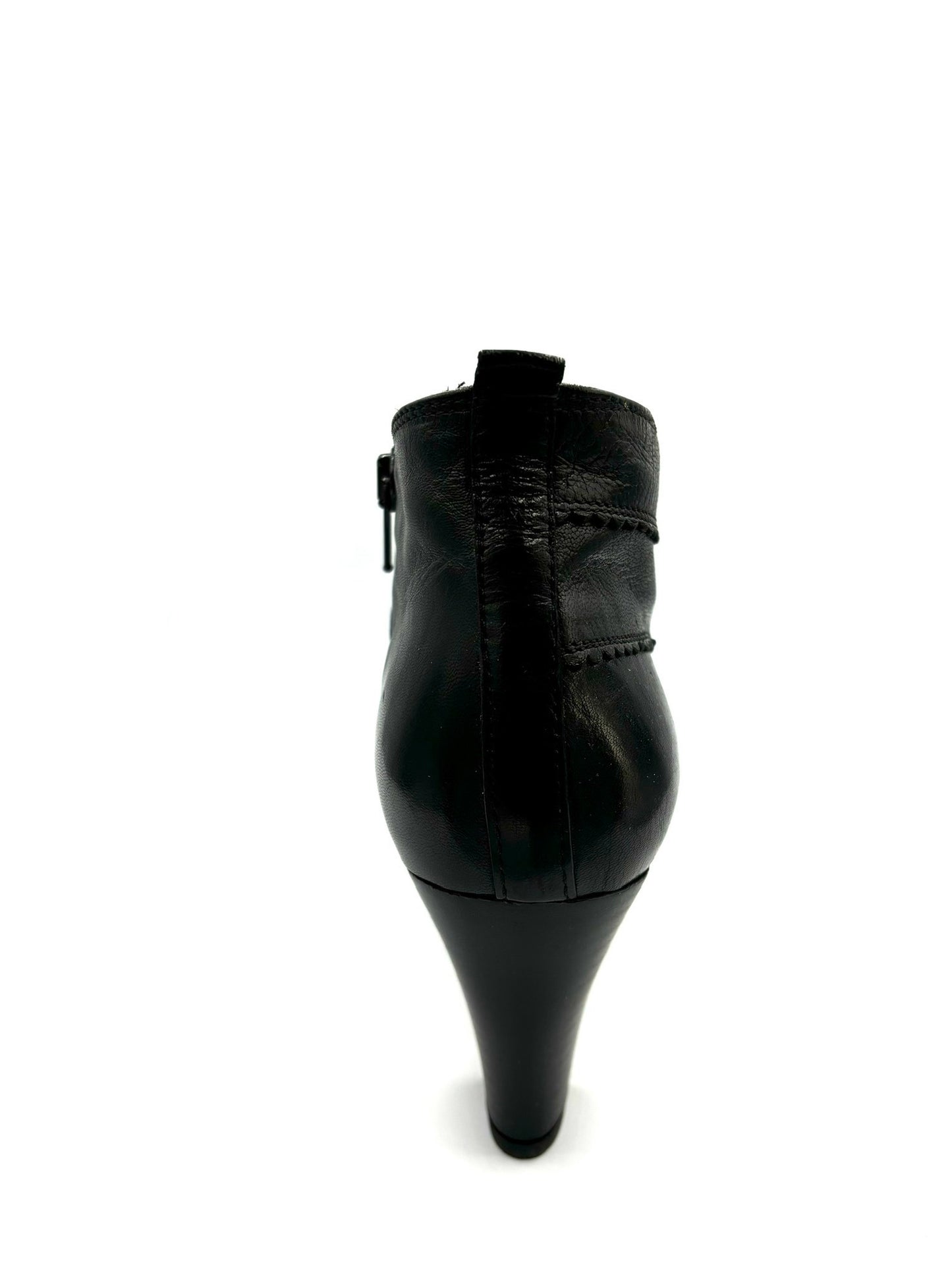 Scarpa con tacco Gaja