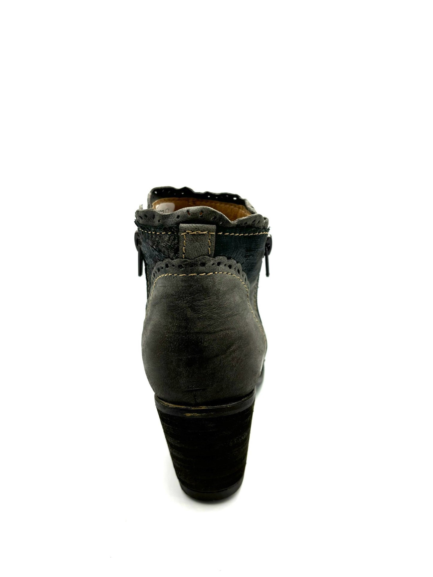 Stivaletto con tacco Clocharme