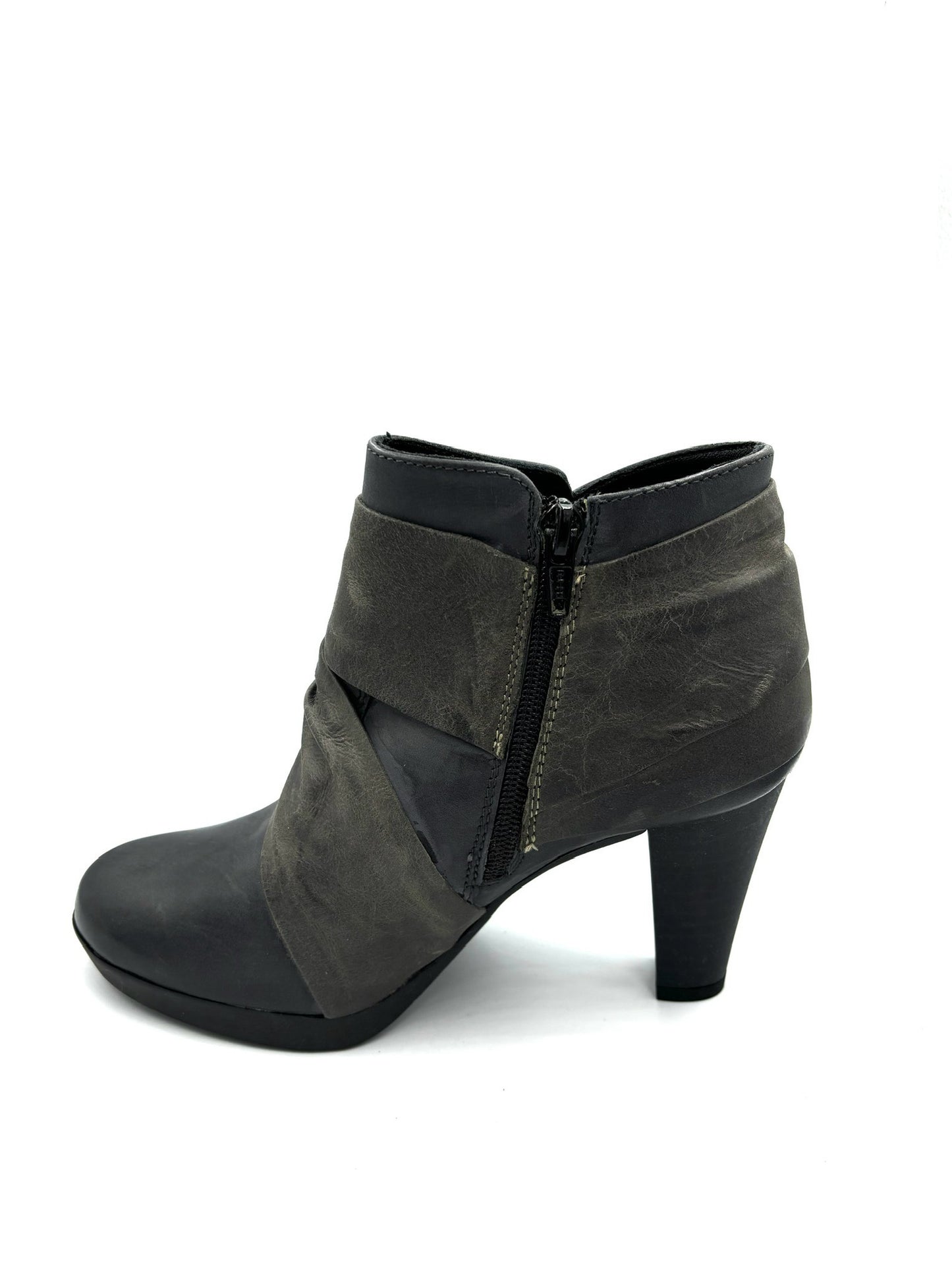 Scarpa con tacco Venexiana