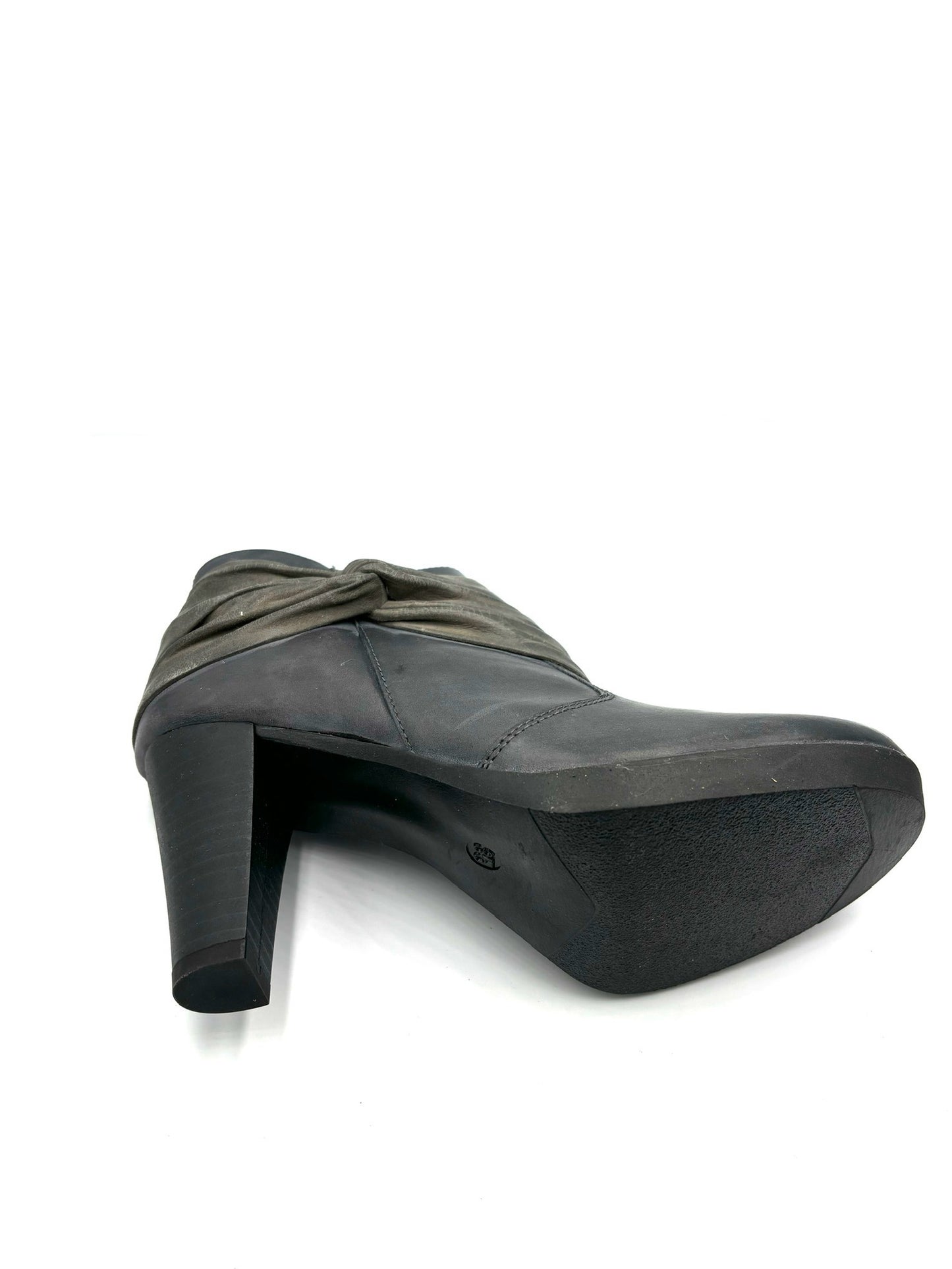 Scarpa con tacco Venexiana