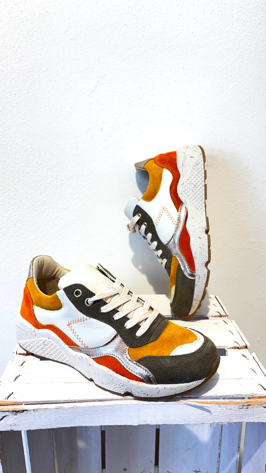 Latika orange