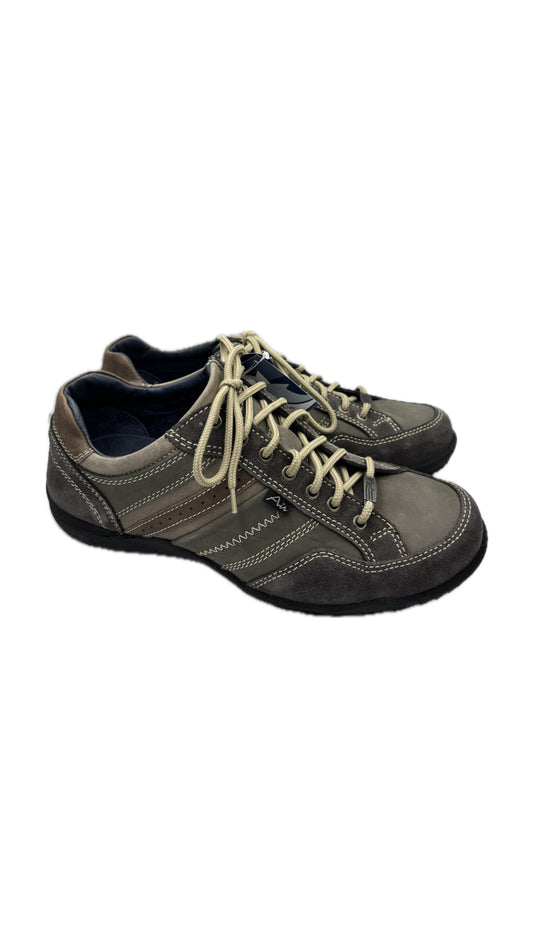 Scarpa stringata Zen