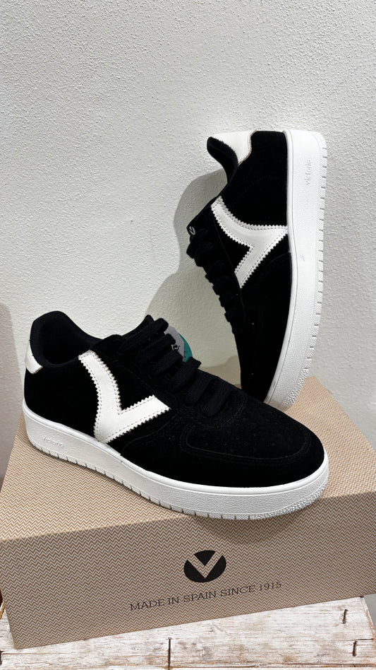Victoria negro 207
