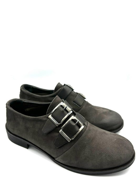 Scarpa via studio