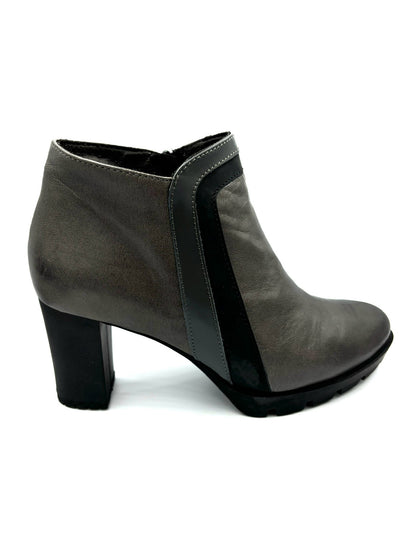 Stivaletto con tacco Gaja
