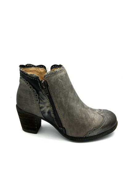 Stivaletto con tacco Clocharme